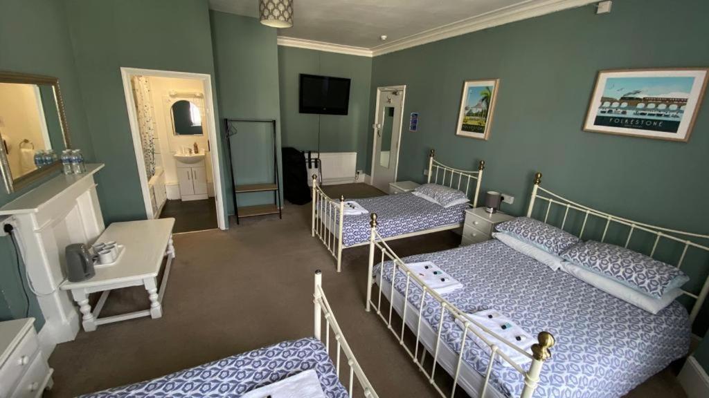Westward Ho Hotel Фолькустоун Экстерьер фото